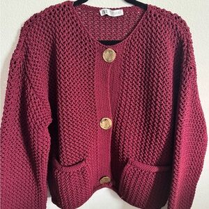 Zara Women's Burgundy Chunky Knit Cardigan